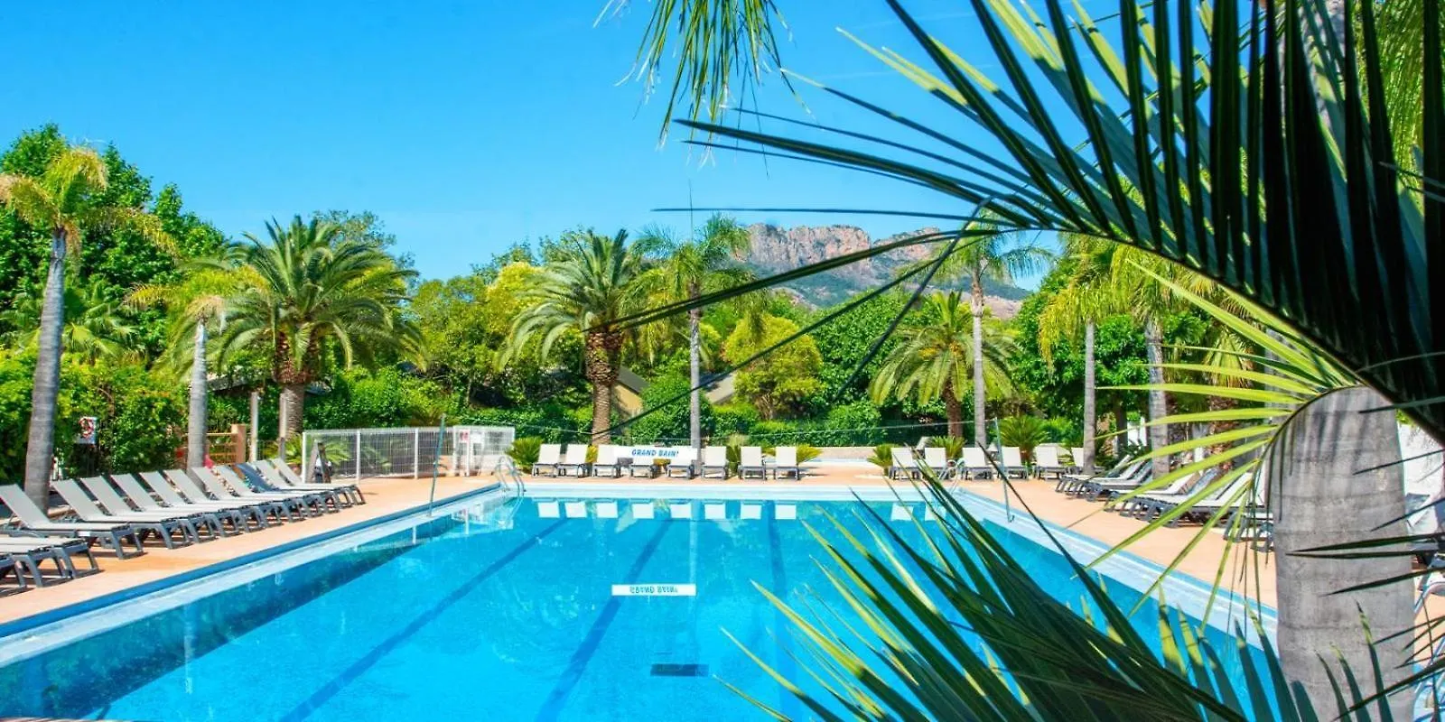 ****  Camping Les Pecheurs - Maeva Roquebrune-sur Argens France