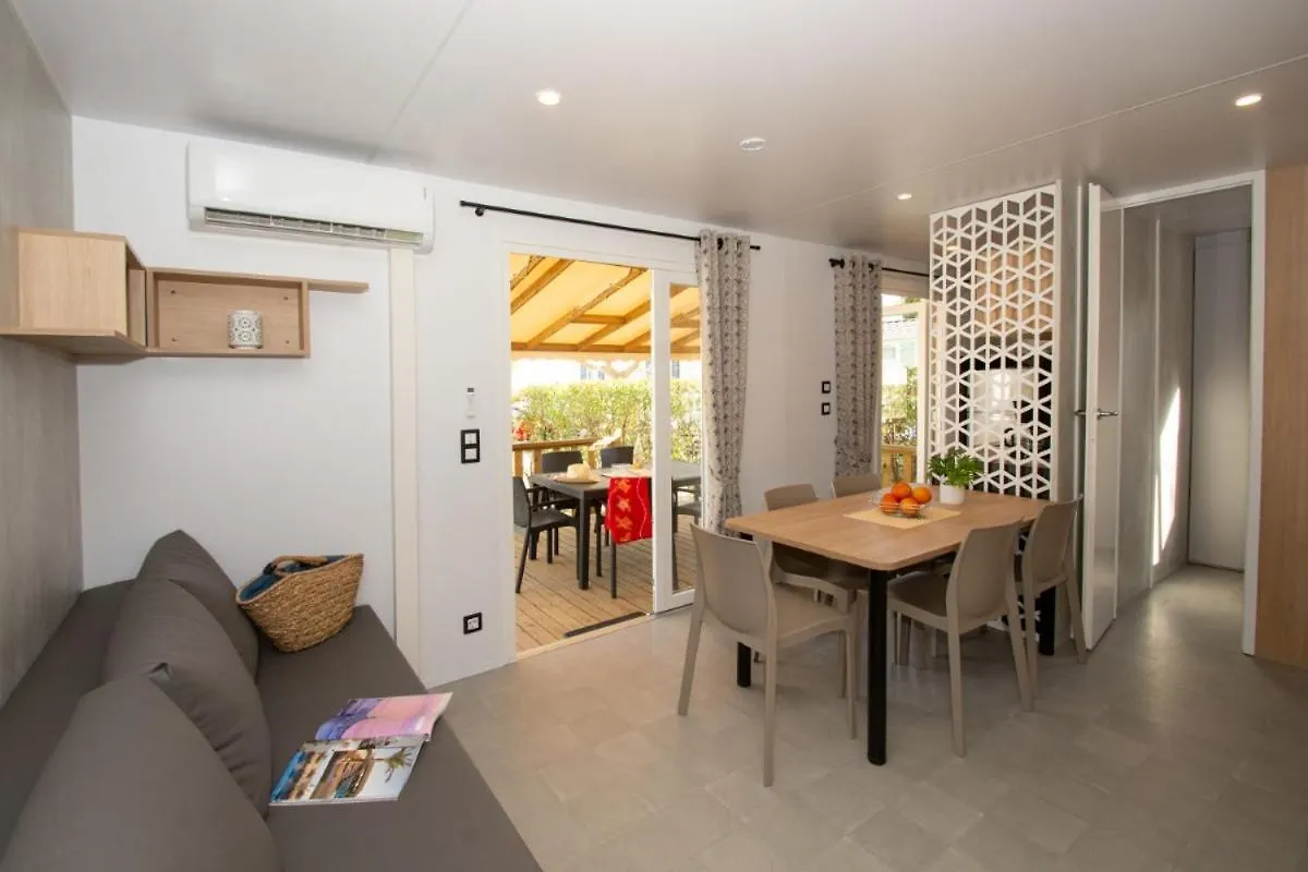 Camping Les Pecheurs - Maeva Roquebrune-sur-Argens France