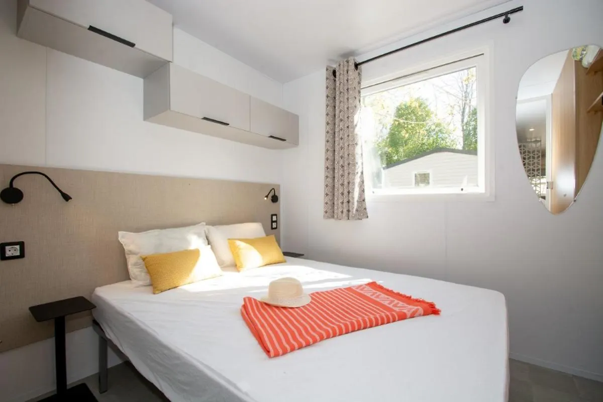Camping Les Pecheurs - Maeva Roquebrune-sur-Argens Campsite