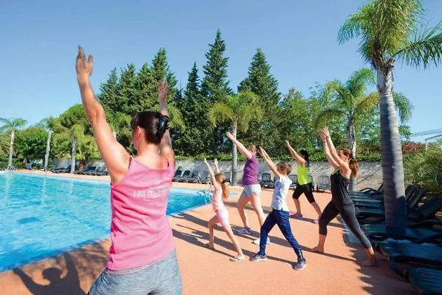 Campsite Camping Les Pecheurs - Maeva Roquebrune-sur-Argens