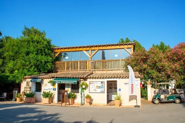 Camping Les Pecheurs - Maeva Roquebrune-sur-Argens Campsite